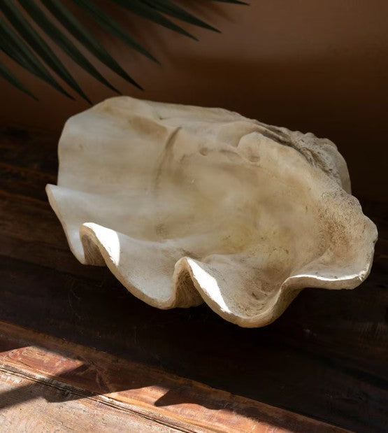 Giant Resin Clam Shell